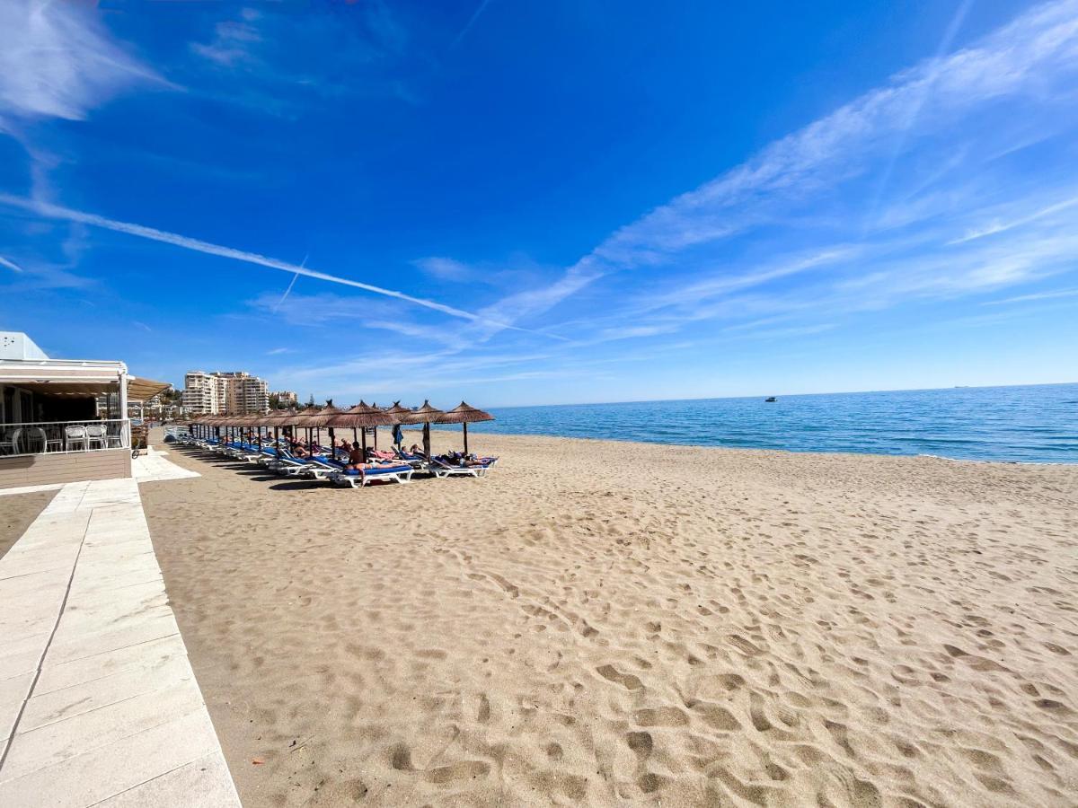 Apartamento A 900 M De La Playa Y Con Vistas Al Mar En Фуенхірола Екстер'єр фото
