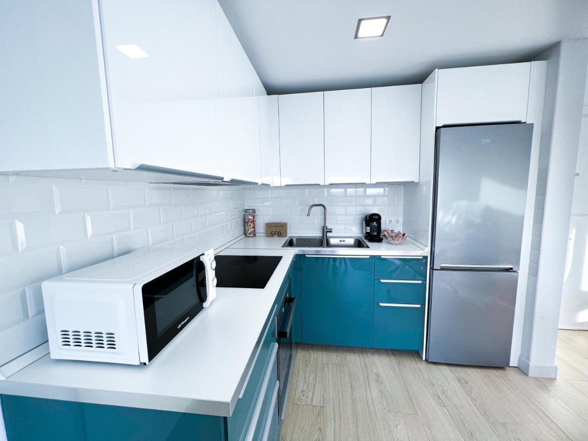 Apartamento A 900 M De La Playa Y Con Vistas Al Mar En Фуенхірола Екстер'єр фото
